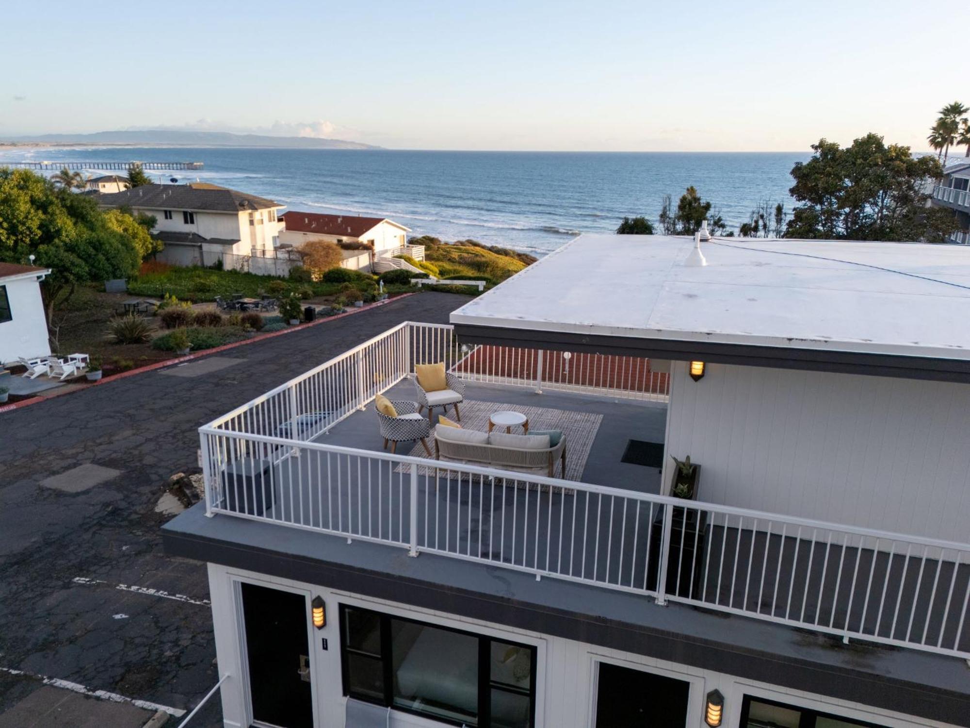 Tides Oceanview And